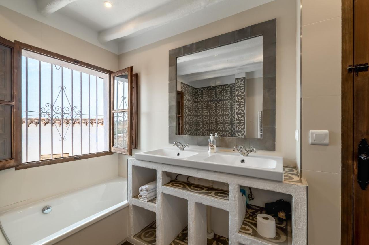 Villa Town House With Roof Terrace And Plunge Pool Alcaucín Esterno foto